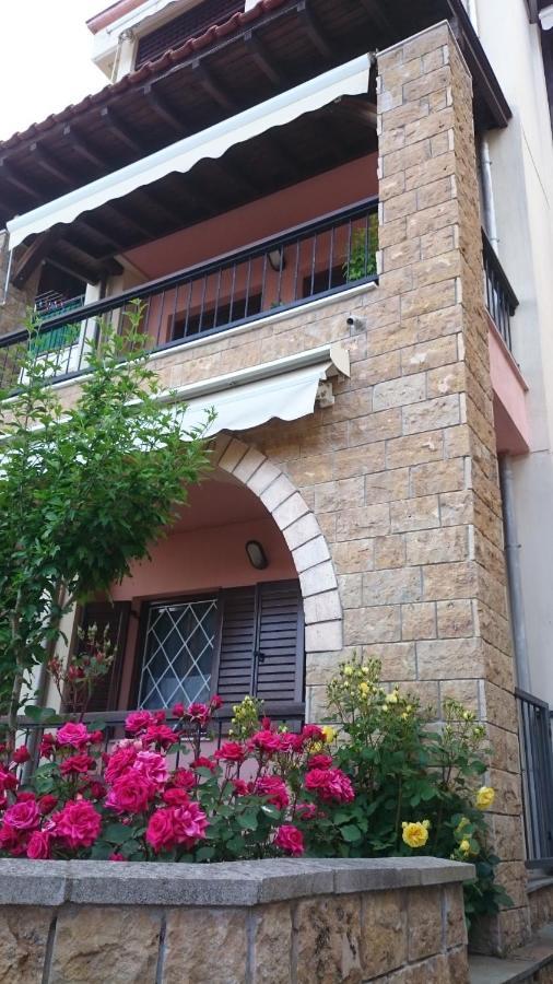 Ferienapartment At Home Ouranoupolis Exterior photo
